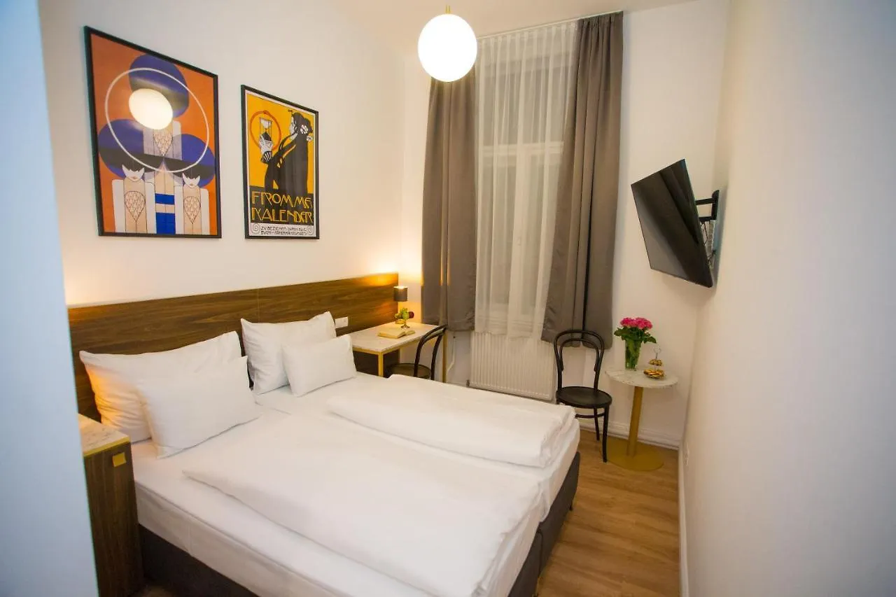Pansiyon Private Central Vienna I Self Check In Avusturya