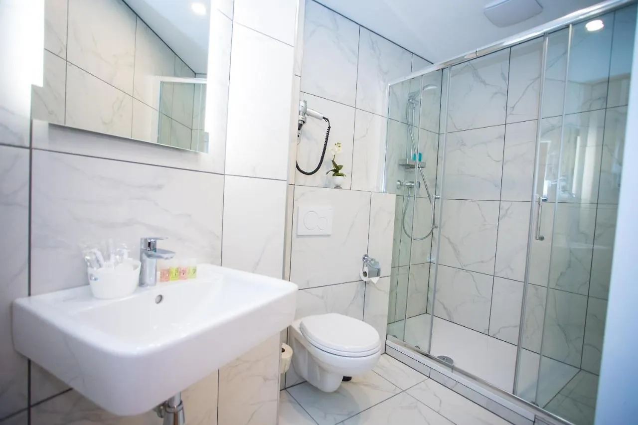 Homestay Private Central Vienna I Self Check In Austria